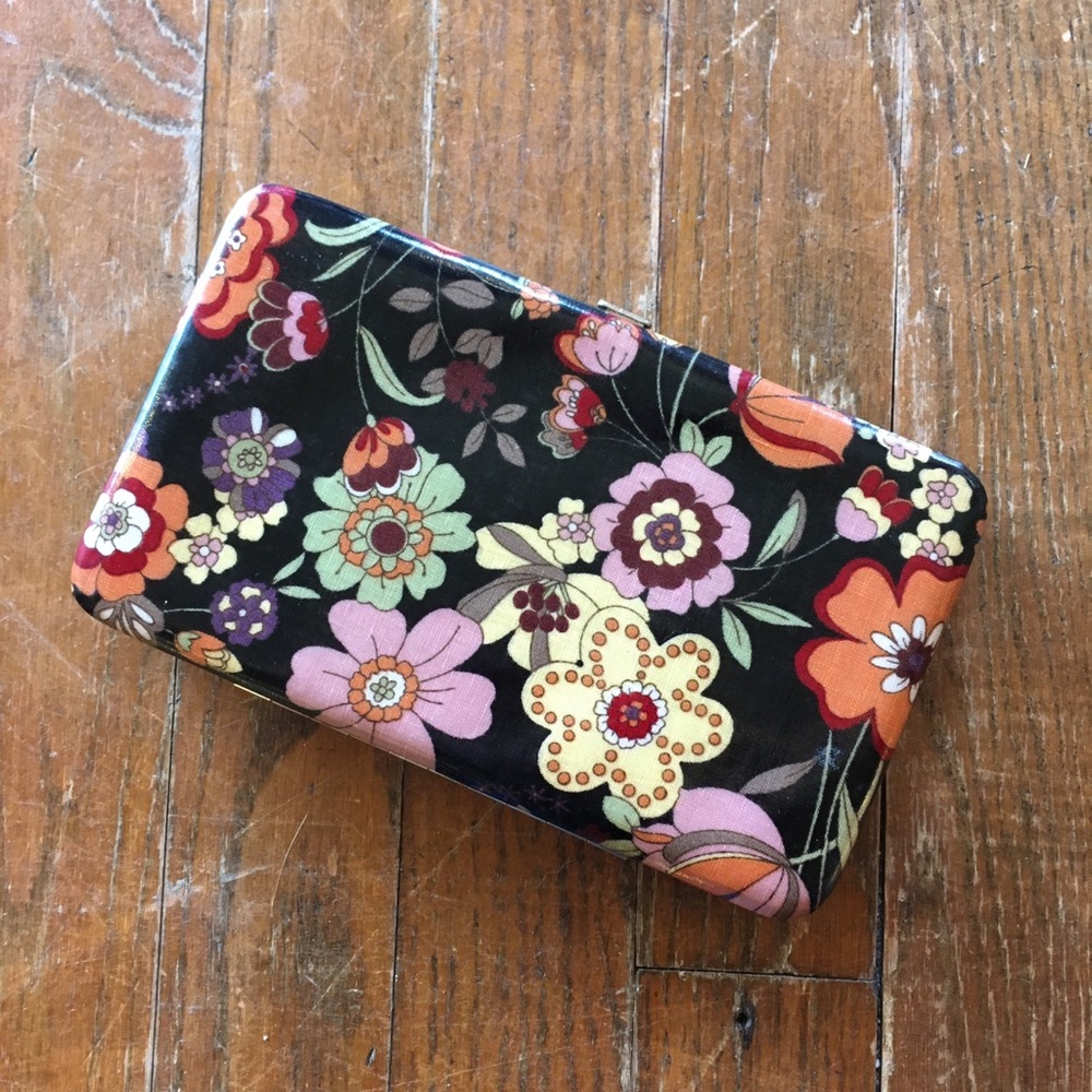 Floral Hard Shell Wallet - Picture 2 of 6